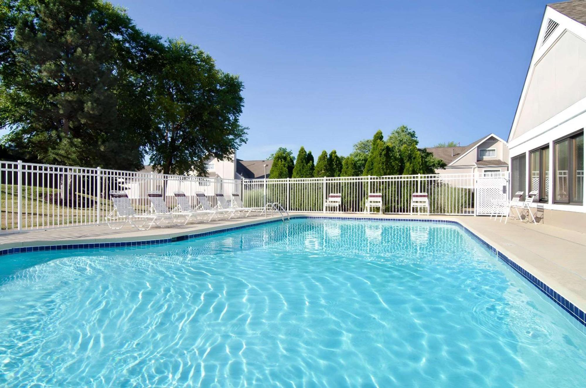 Mainstay Suites St Louis - Galleria Richmond Heights Dış mekan fotoğraf