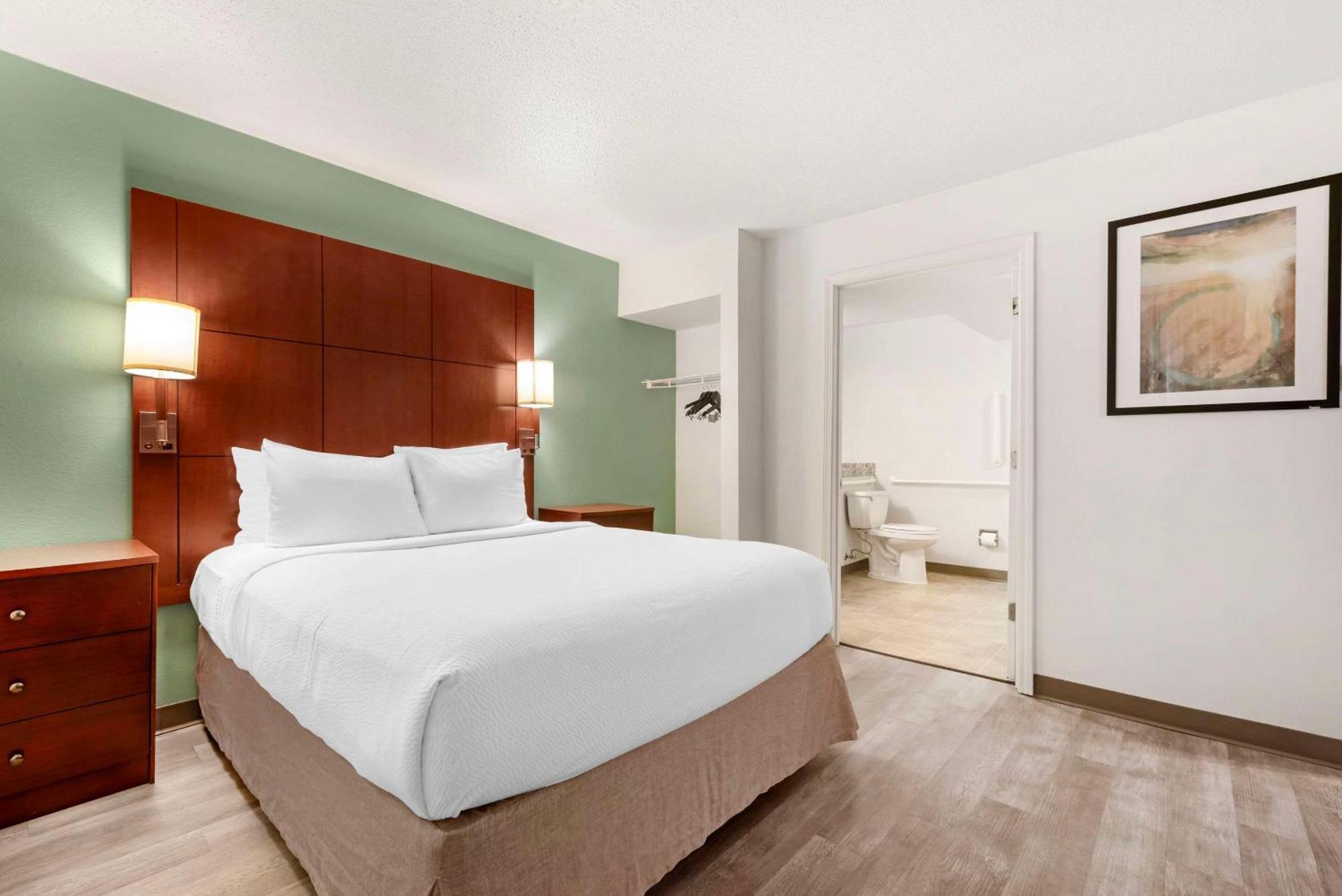 Mainstay Suites St Louis - Galleria Richmond Heights Dış mekan fotoğraf
