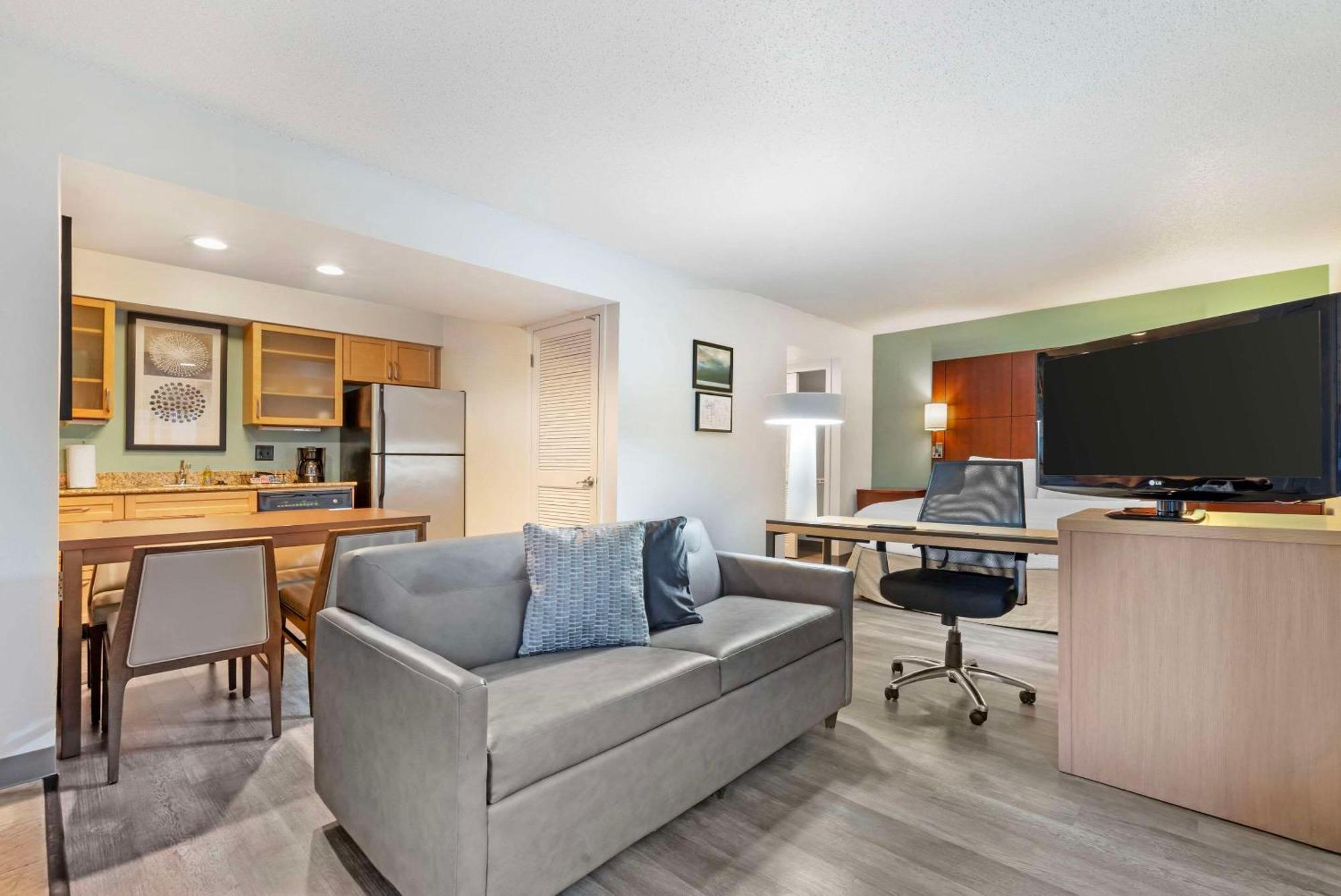 Mainstay Suites St Louis - Galleria Richmond Heights Dış mekan fotoğraf
