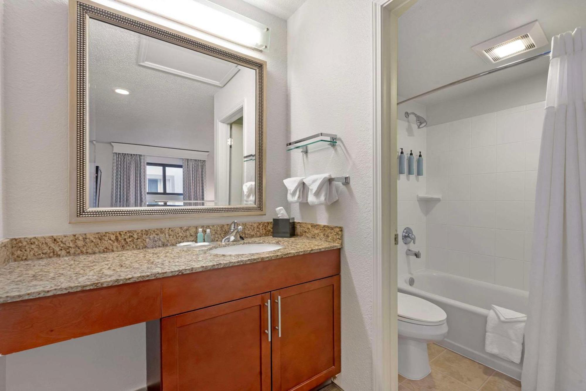 Mainstay Suites St Louis - Galleria Richmond Heights Dış mekan fotoğraf