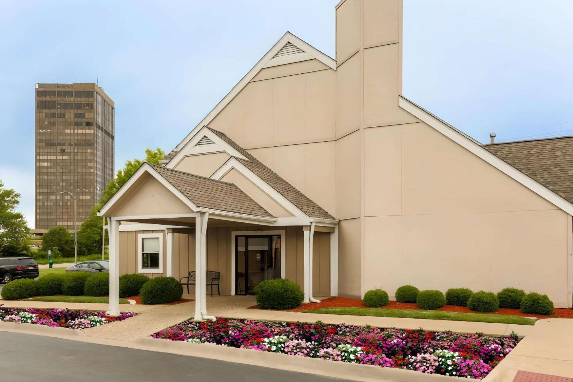 Mainstay Suites St Louis - Galleria Richmond Heights Dış mekan fotoğraf